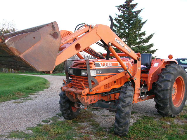 KUBOTA L4150 CZĘŚCI DO SILNIKA